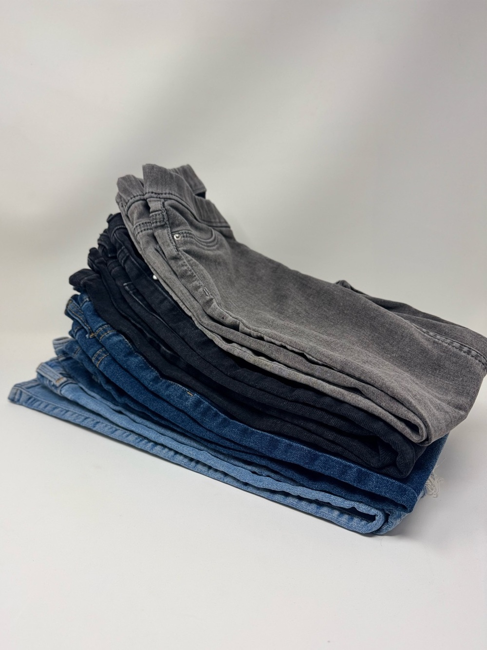 Girls’ Jeans Bundle – Size 7/8 (5 Pairs)